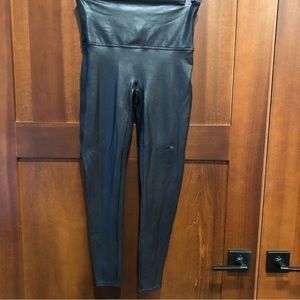 Spanx Faux Leather Leggings Size XL in Black